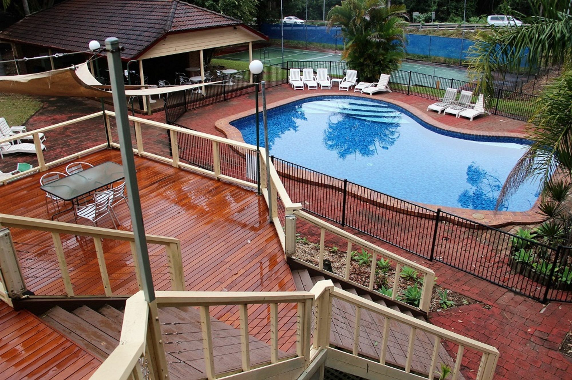 Country 2 Coast Motor Inn Кофс-Харбор Экстерьер фото